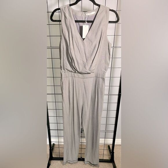 FRNCH women’s gray sleeveless v-neck jumpsuit NWT - Picture 1 of 9